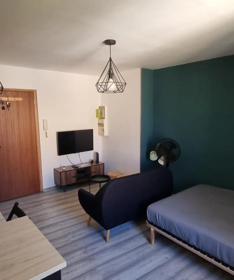 charmant studio coeur centre ville Avignon Appartement
