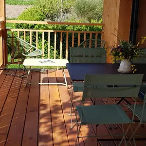 https://la-cabane-du-jardin.hotels-rhonealpes.com