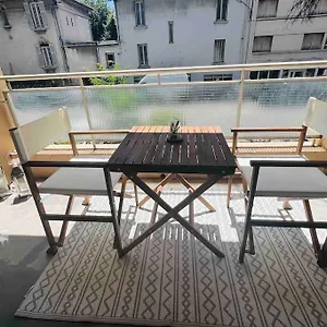 https://logement-10-minutes-pied-de-la-gare-centre.fr-provencehotel.com